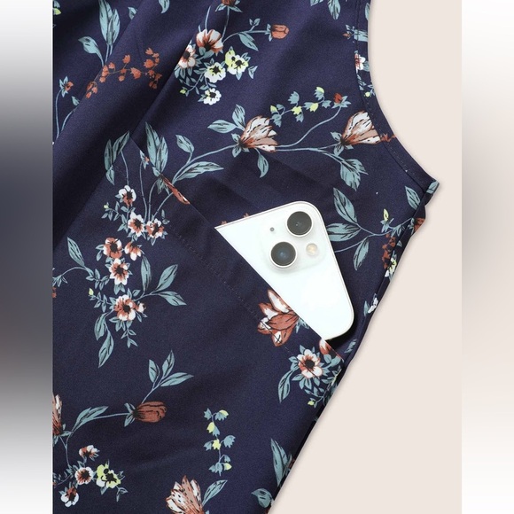 BloomChic Plus Size 2XL Ditsy Floral Pleated Ties Spaghetti Strap Jumpsuit us18 - Picture 7 of 7